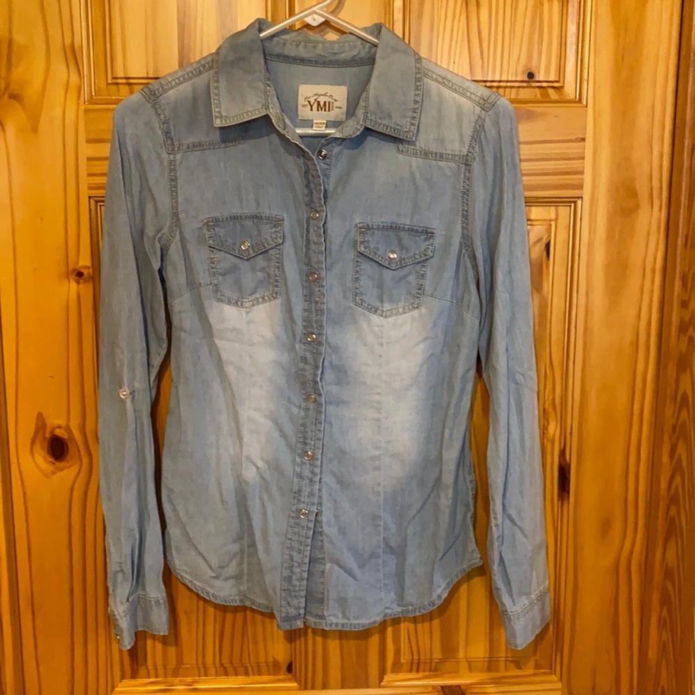 YMI XS denim snap long sleeve shirt